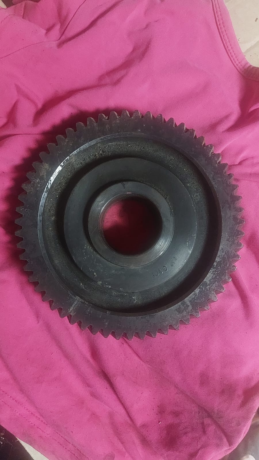 Шестерня паразитная Z-59 man косые зубья